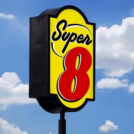 Super 8 By Wyndham Fort Worth Entertainment District Екстер'єр фото